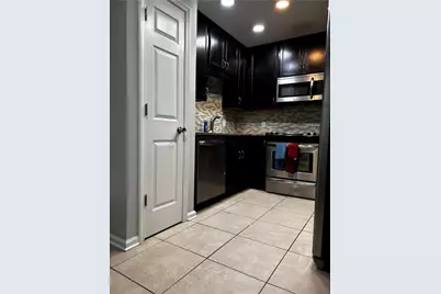 295 Winding River Road #F, Atlanta, GA 30350 - Photo 2
