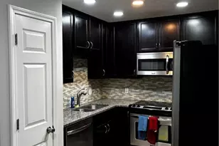 295 Winding River Rd, Atlanta, GA 30350 - Photo 10