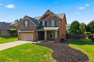 515 Creekshire Cir, Canton, GA 30115 - Photo 2