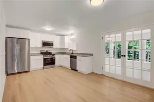 2209 Willoby Ct, Morrow, GA 30260 - Photo 2