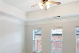 2838 Crescent Park Ln, Atlanta, GA 30339 - Photo 10