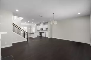 1833 Hislop Ln, Atlanta, GA 30345 - Photo 12