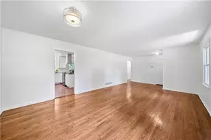 2683 Stardust Trail, Decatur, GA 30034 - Photo 4