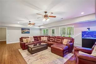 2919 Hidden Falls Dr, Buford, GA 30519 - Photo 42