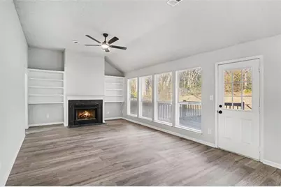 79 Water View Drive, Stockbridge, GA 30281 - Photo 4
