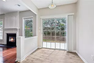 2779 Ashleigh Ln, Alpharetta, GA 30004 - Photo 8