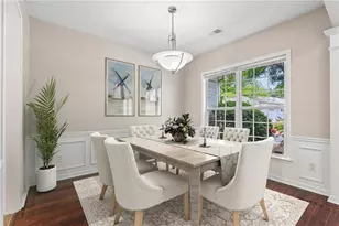 2779 Ashleigh Ln, Alpharetta, GA 30004 - Photo 2