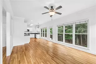 6367 Spring Lake Dr, Flowery Branch, GA 30542 - Photo 10
