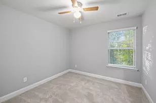 2570 Castellan Dr, Atlanta, GA 30316 - Photo 8