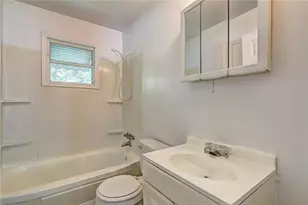 3495 Charleston Cir, Macon, GA 31204 - Photo 8