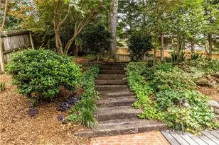 1541 Pangborn Station Dr, Decatur, GA 30033 - Photo 44