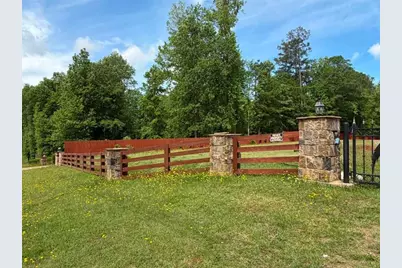 3536 Winder Highway, Jefferson, GA 30549 - Photo 2