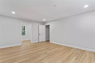 2023 Stoneleigh Dr, Stone Mountain, GA 30087 - Photo 40