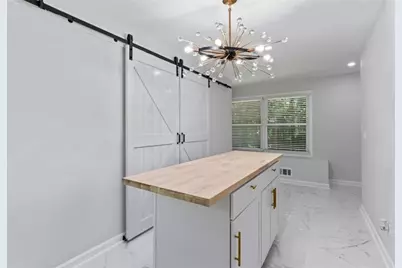 2023 Stoneleigh Drive, Stone Mountain, GA 30087 - Photo 16