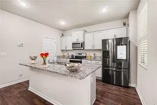 1255 Brookstone Cir, Conyers, GA 30012 - Photo 6