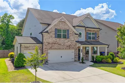 955 Laura Jean Court, Buford, GA 30518 - Photo 2