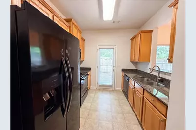 471 Tufton Trail SE, Atlanta, GA 30354 - Photo 2