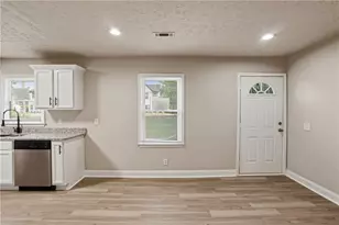 1620 Eastland Rd SE, Atlanta, GA 30316 - Photo 8