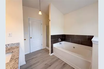5080 Windsor Forrest Lane, Atlanta, GA 30349 - Photo 6