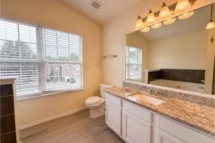 5080 Windsor Forrest Ln, Atlanta, GA 30349 - Photo 12