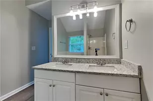 6469 Lester Ln, Stone Mountain, GA 30087 - Photo 10