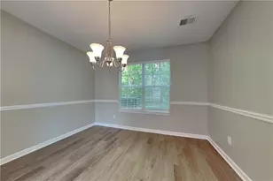 6469 Lester Ln, Stone Mountain, GA 30087 - Photo 6