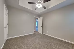 6469 Lester Ln, Stone Mountain, GA 30087 - Photo 12