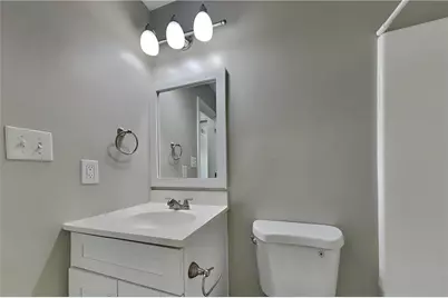 548 Julius Drive, Stone Mountain, GA 30087 - Photo 16