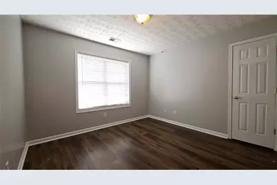 1048 Falls Brooke Drive, Conyers, GA 30094 - Photo 20