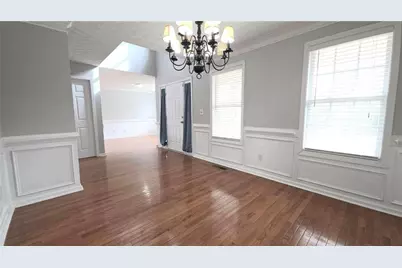 1048 Falls Brooke Drive, Conyers, GA 30094 - Photo 4