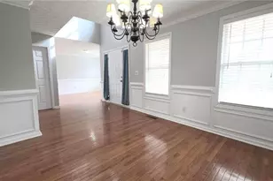 1048 Falls Brooke Dr, Conyers, GA 30094 - Photo 4