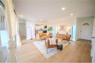 346 Carpenter Drive #17, Atlanta, GA 30328 - Photo 2