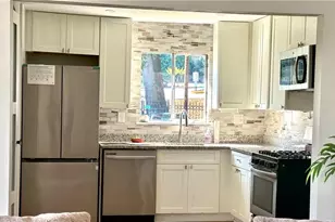 346 Carpenter Dr, Atlanta, GA 30328 - Photo 20