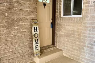 346 Carpenter Dr, Atlanta, GA 30328 - Photo 2
