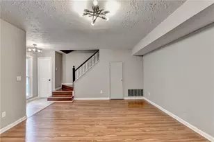1181 Izod Ct, Lawrenceville, GA 30044 - Photo 10
