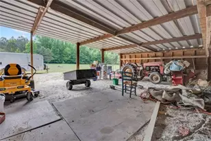 152 Abbott Rd, Conyers, GA 30094 - Photo 12
