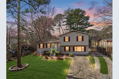 2832 Shea Way SW, Marietta, GA 30060 - Photo 2