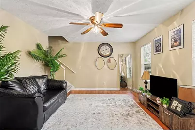 5867 Strathmoor Manor Circle, Lithonia, GA 30058 - Photo 10