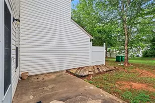 5867 Strathmoor Manor Cir, Lithonia, GA 30058 - Photo 28