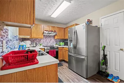 5867 Strathmoor Manor Circle, Lithonia, GA 30058 - Photo 18