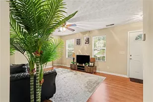 5867 Strathmoor Manor Cir, Lithonia, GA 30058 - Photo 12