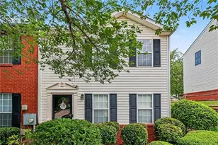 5867 Strathmoor Manor Cir, Lithonia, GA 30058 - Photo 6