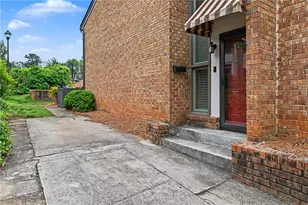 3257 Clairmont N NE, Brookhaven, GA 30329 - Photo 2