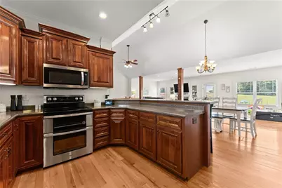 9204 Skitts Mountain Drive, Lula, GA 30554 - Photo 20