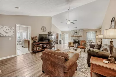 1611 Lake View Court, Loganville, GA 30052 - Photo 14