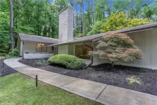 5384 Pheasant Run, Stone Mountain, GA 30087 - Photo 1