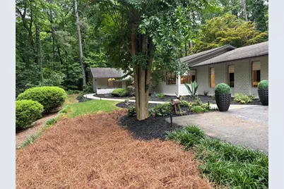 5384 Pheasant Run, Stone Mountain, GA 30087 - Photo 4