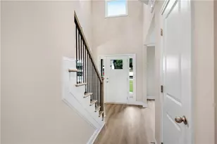 146 Cherokee Rose Ln, Hoschton, GA 30548 - Photo 6