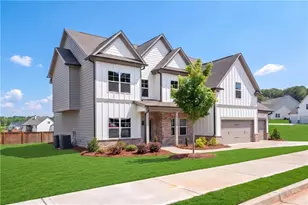 146 Cherokee Rose Ln, Hoschton, GA 30548 - Photo 2