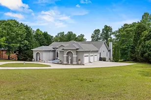 145 Lees Overlook, Fayetteville, GA 30214 - Photo 4